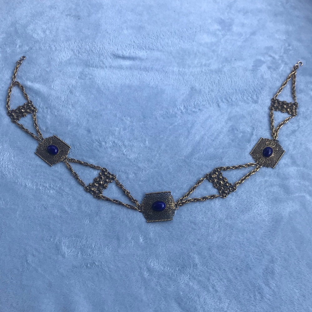 Vintage gold and blue clasp chain belt